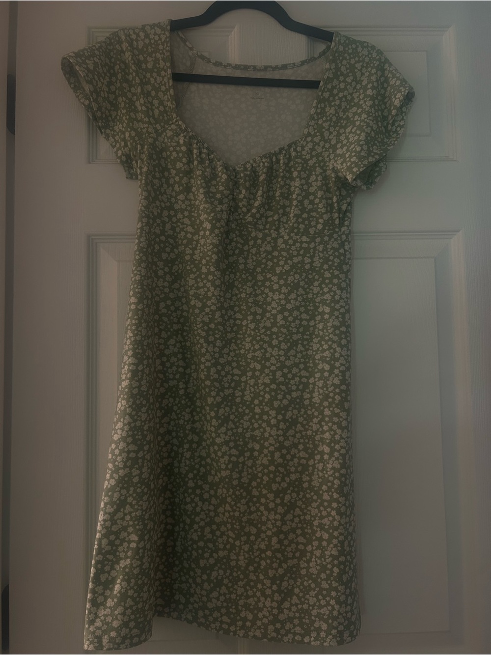 SO Green & white floral dress